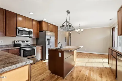133 Crescent Street Pine Level NC 27569