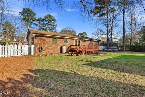 133 Crescent Street Pine Level NC 27569