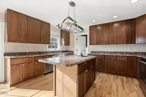 133 Crescent Street Pine Level NC 27569