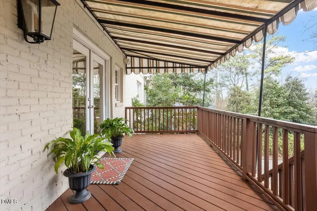 2718 Peachtree Street Raleigh NC 27608