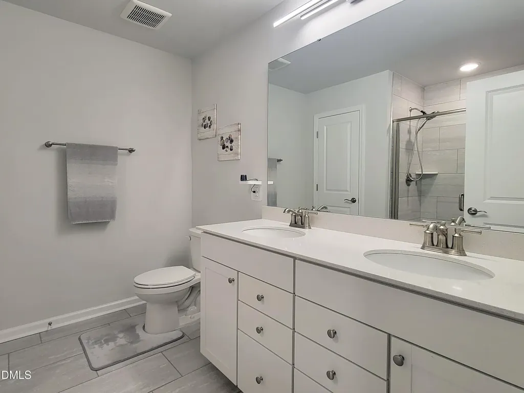 629 Donnegal Farm Drive Fuquay Varina NC 27526