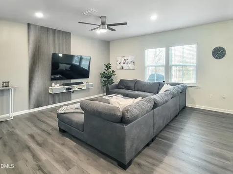 629 Donnegal Farm Drive Fuquay Varina NC 27526