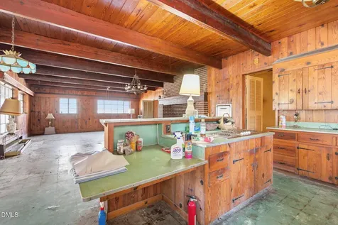 1603 Sykes Road Mebane NC 27302
