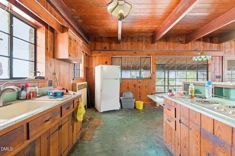 1603 Sykes Road Mebane NC 27302