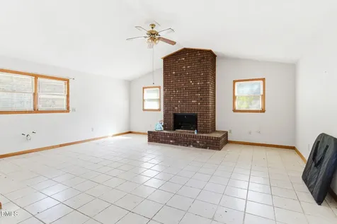 1603 Sykes Road Mebane NC 27302