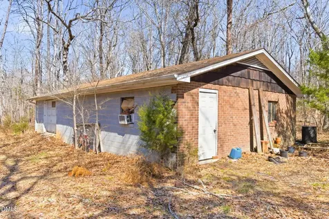 1603 Sykes Road Mebane NC 27302