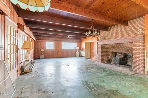 1603 Sykes Road Mebane NC 27302