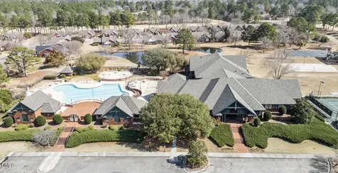 121 W Grandiflora Drive Wallace NC 28466
