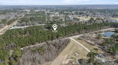 121 W Grandiflora Drive Wallace NC 28466