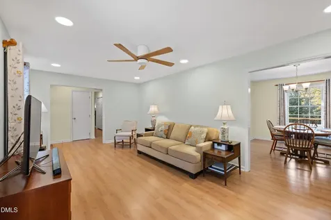 514 Holtz Lane Cary NC 27511