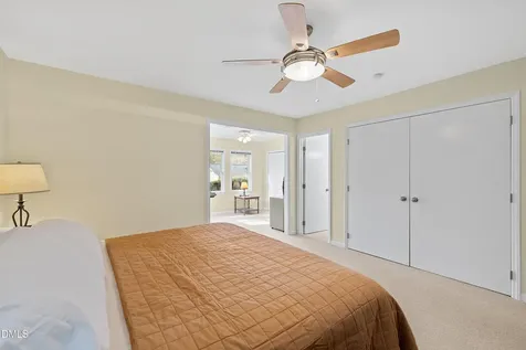 514 Holtz Lane Cary NC 27511