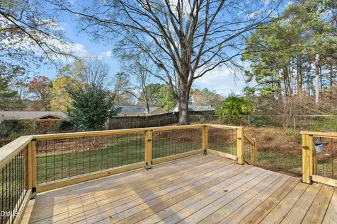 514 Holtz Lane Cary NC 27511
