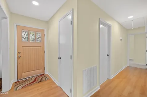 514 Holtz Lane Cary NC 27511