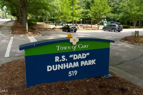 514 Holtz Lane Cary NC 27511