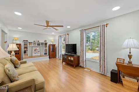 514 Holtz Lane Cary NC 27511