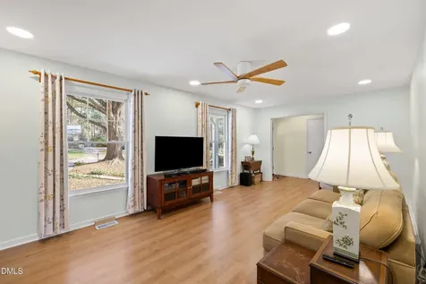 514 Holtz Lane Cary NC 27511
