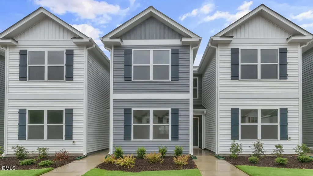 8748 Asher Gray Way Raleigh NC 27616