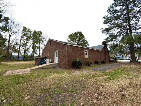 4408 Lee Street Ayden NC 28513