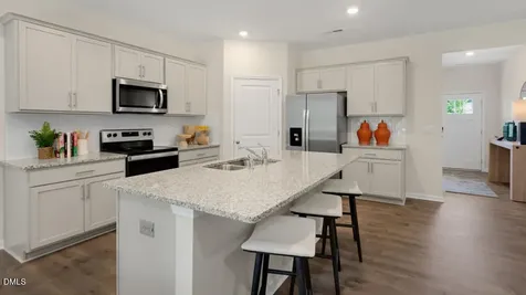 43 Hanging Elm Lane Fuquay Varina NC 27526