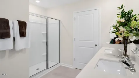 40 Hanging Elm Lane Fuquay Varina NC 27526