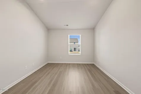 105 Hybrid Street Oxford NC 27565