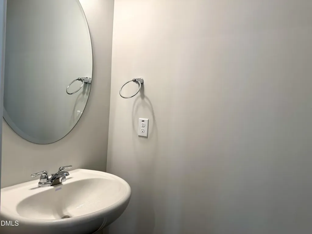 253 Eden View Bend Raleigh NC 27610