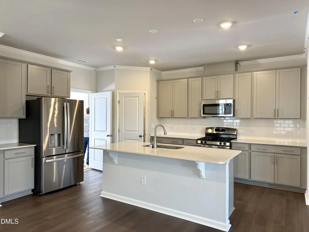 253 Eden View Bend Raleigh NC 27610