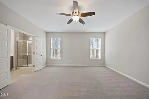 1011 Lathrop Lane Apex NC 27523