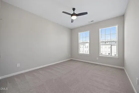 1011 Lathrop Lane Apex NC 27523