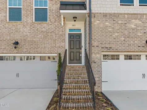 1011 Lathrop Lane Apex NC 27523