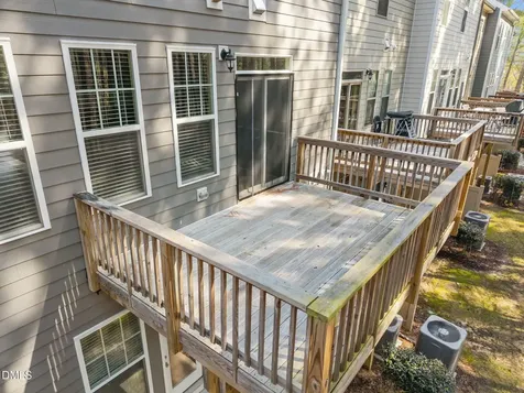 1011 Lathrop Lane Apex NC 27523