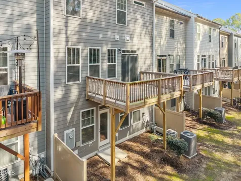 1011 Lathrop Lane Apex NC 27523
