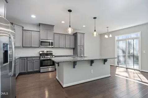 1011 Lathrop Lane Apex NC 27523