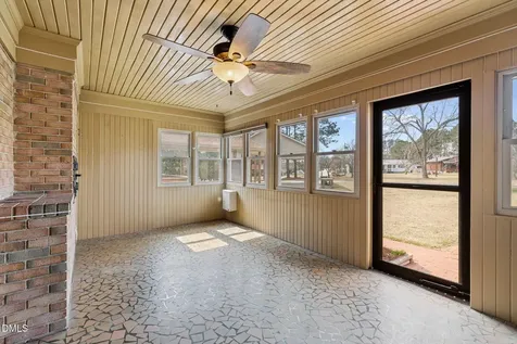 303 N Lincoln Street Benson NC 27504