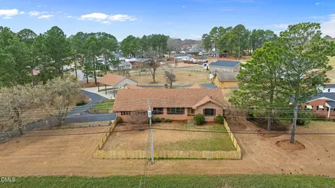 303 N Lincoln Street Benson NC 27504