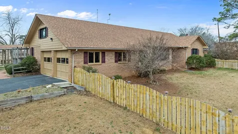 303 N Lincoln Street Benson NC 27504