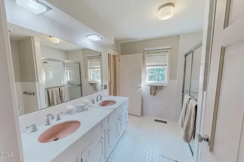 382 Wimbledon Drive Roxboro NC 27573
