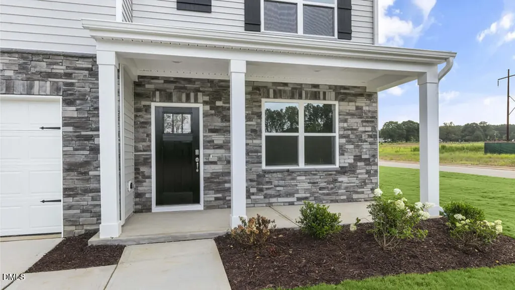 175 Reagan Crest Drive Clayton NC 27520