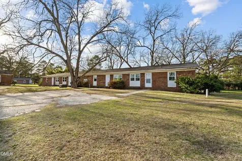 1218 Southwood Drive Fayetteville NC 28304