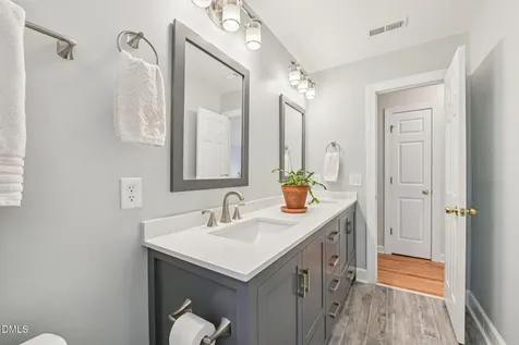 2013 Kinleys Way Raleigh NC 27613