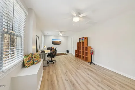 2013 Kinleys Way Raleigh NC 27613