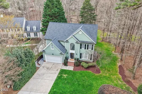 2013 Kinleys Way Raleigh NC 27613