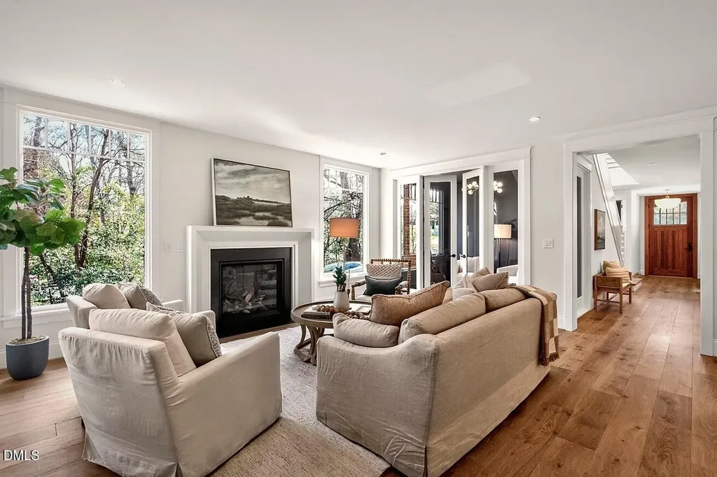 213 Poplar Street Raleigh NC 27604