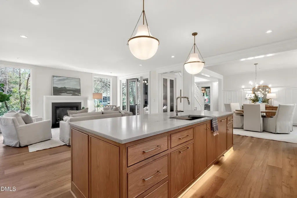 213 Poplar Street Raleigh NC 27604