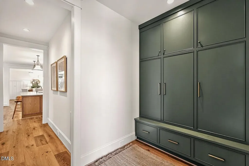 213 Poplar Street Raleigh NC 27604