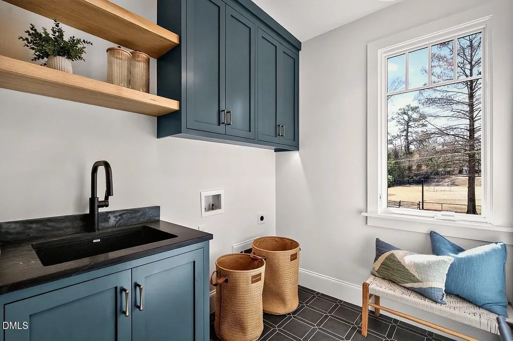 213 Poplar Street Raleigh NC 27604