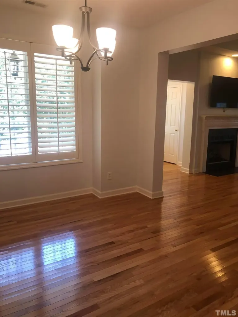 7601 Astoria Place Raleigh NC 27612