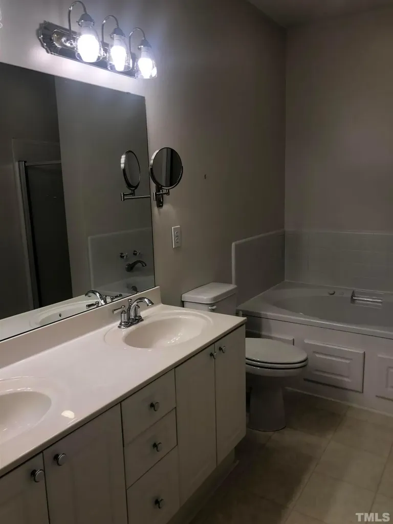 7601 Astoria Place Raleigh NC 27612