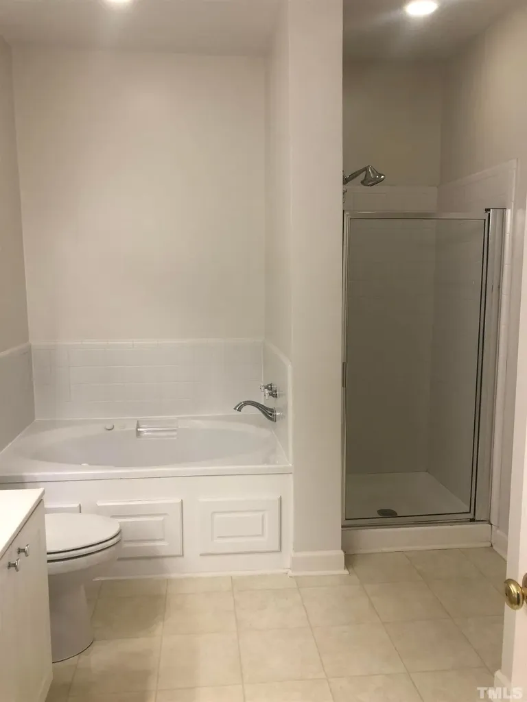 7601 Astoria Place Raleigh NC 27612
