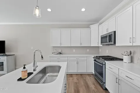 718 Jamescroft Way Rolesville NC 27571